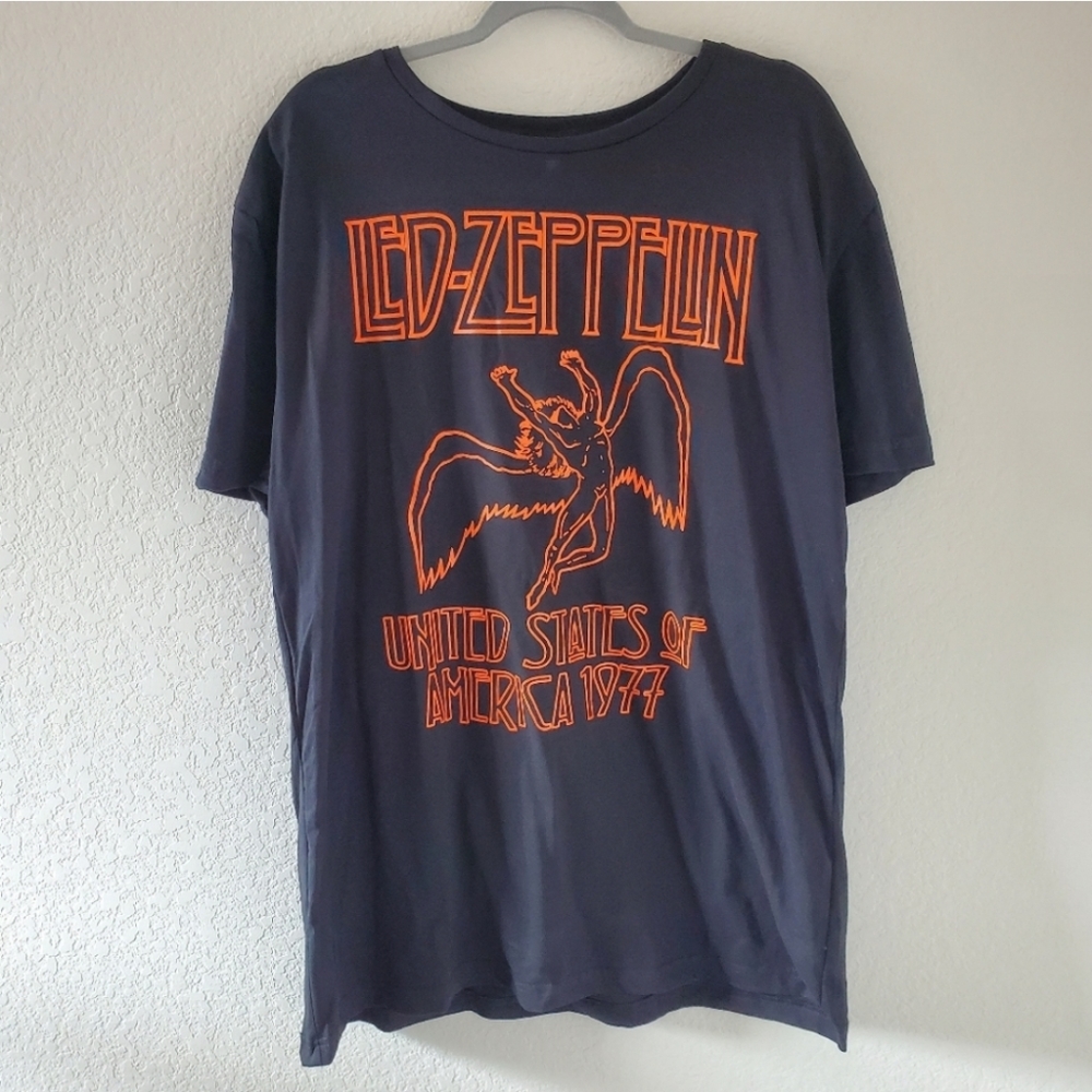 Led Zeppelin graphic band tee NWOT